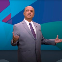 Shekhar Mehta diz que, ao servir, transformamos vidas – inclusive a nossa