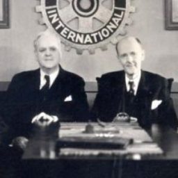 Networking profissional: A primeira rede de negócios do Rotary