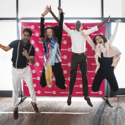 “Construindo juntos o futuro”